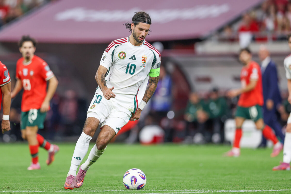 Megint óriási szabadrúgásgólt rúgott Szoboszlai Dominik (videó)