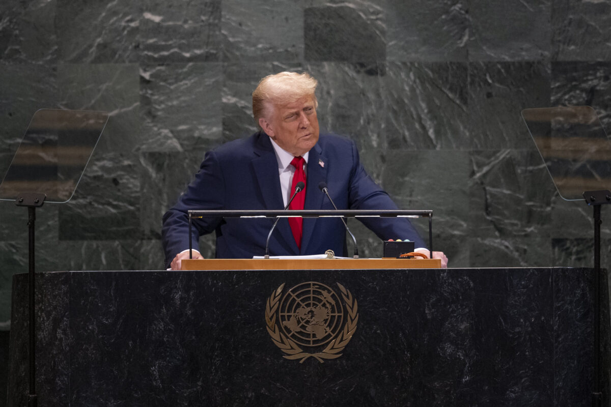 Soha nem látott poklot helyezett kilátásba az USA, óriási katonai csapás jöhet