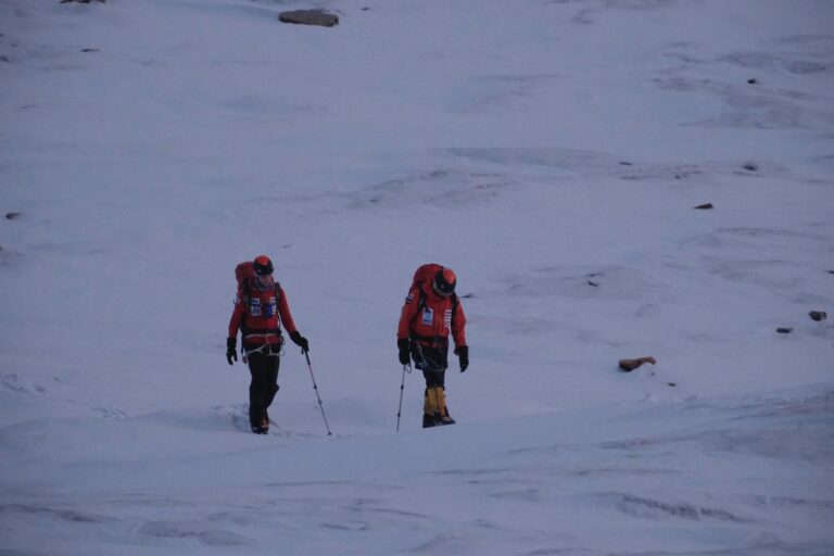 Rendkívüli közleményt adtak ki a két híres magyar hegymászóról