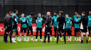 Mélyponton a Liverpool, de Szoboszlai Dominik edzője megtalálhatta az ellenszert