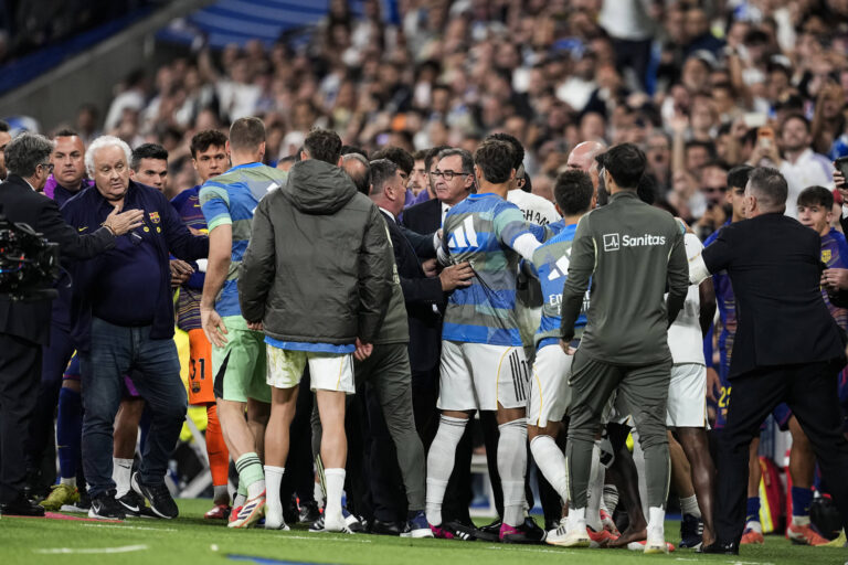 Kiderült, mit szólt oda Vinícius Júnior Lamine Yamalnak, majd jött a válasz