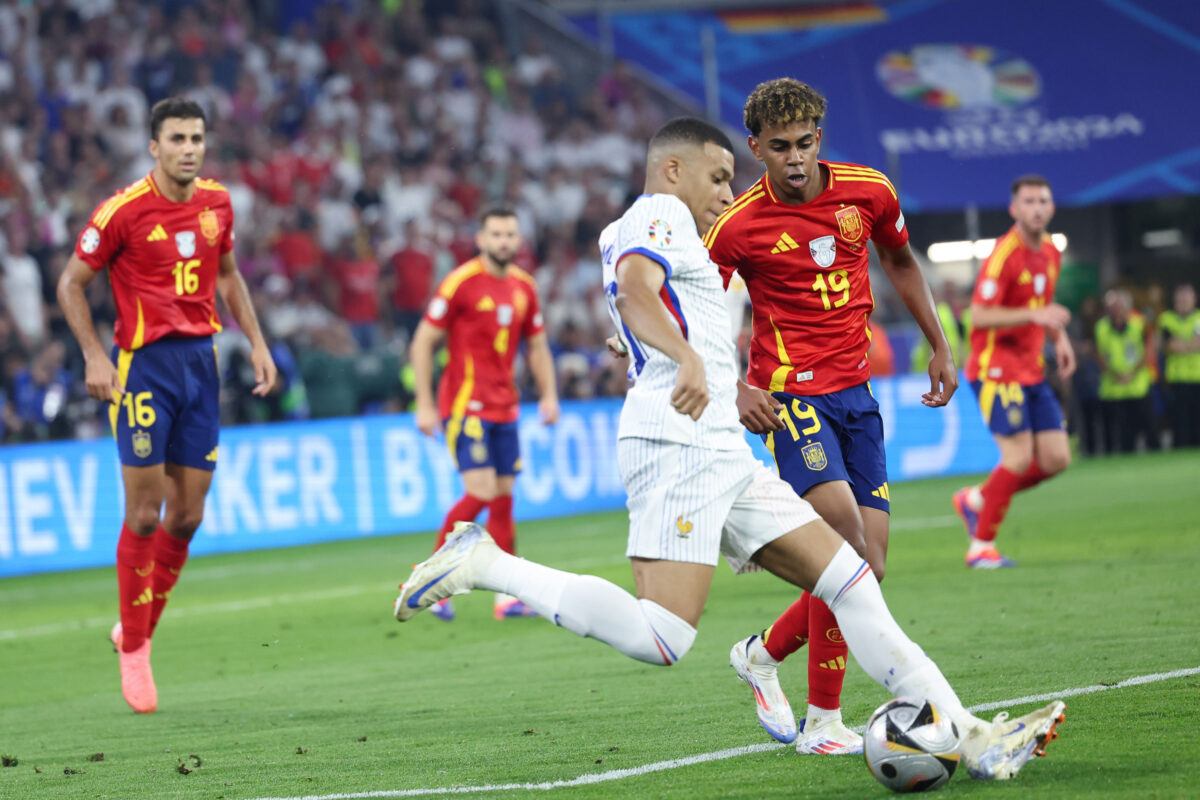 Mbappénak elege lett, nyilvánosan beszélt Lamine Yamalról