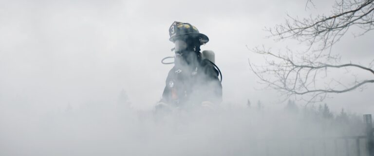 Döbbenetes légi-katasztrófa történt vasárnap – kilométerekről látszott a füstfelhő