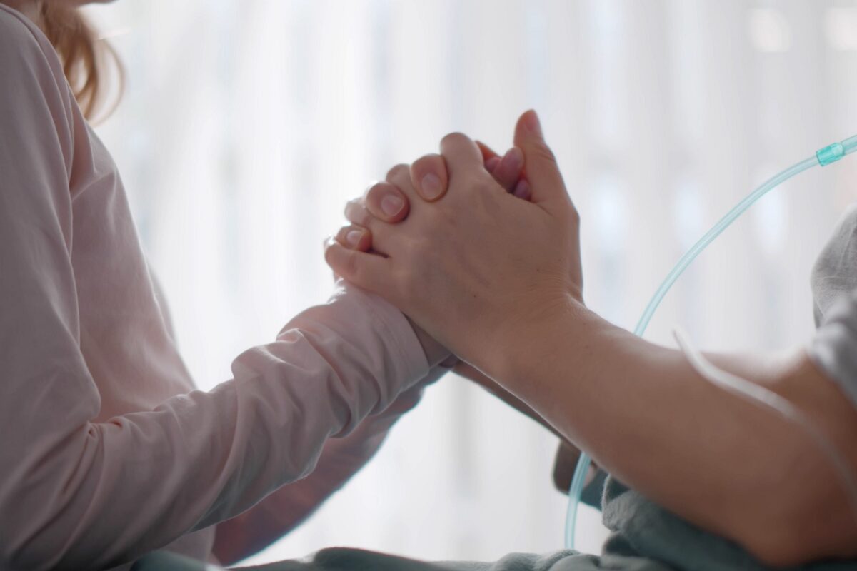 Hetekig tartó kómából tért magához az apuka, az orvosok is megdöbbentek