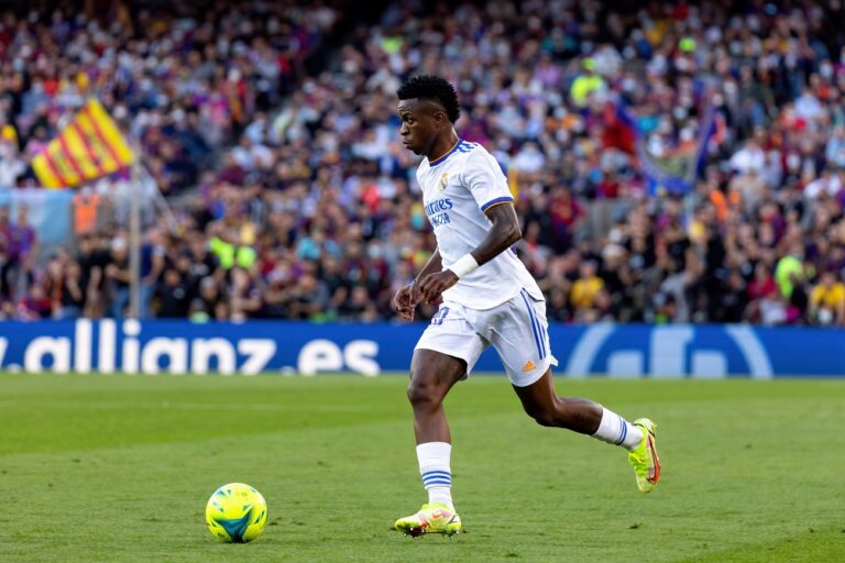 Vinícius Júnior egyelőre nem közölte a Real Madriddal, hogy távozna