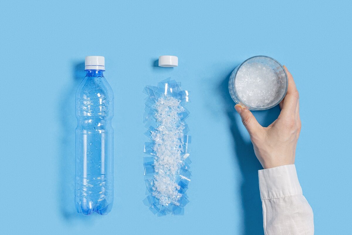 Mikroműanyagok a palackozott vízben és a halakban – depresszióval is összefüggésbe hozták