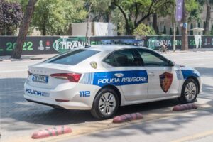 Bírógyilkosság rázta meg Albániát – fegyveres támadás a tiranai bíróságon