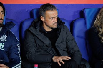 A PSG edzője rendkívül szerényen nyilatkozott a Barcelona legyőzését követően