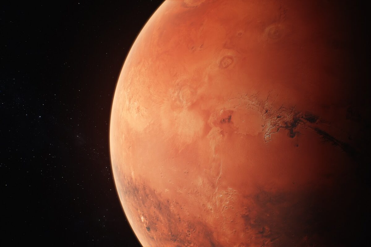 Lélegzetelállító utazás a Mars felszíne felett (videó)