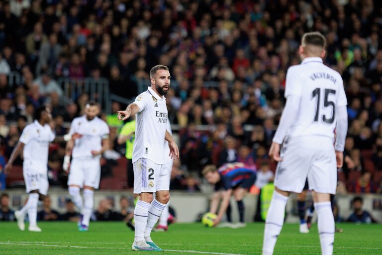 Carvajal súlyos sérülése után új jobbhátvéd érkezhet Madridba