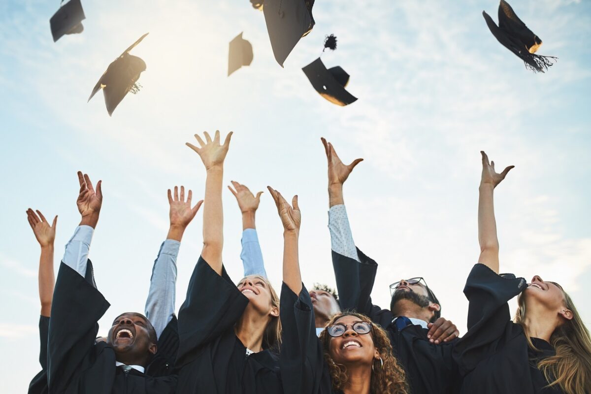 Egy névtelen család 600 millió forinttal támogatta egy teljes évfolyam tandíját