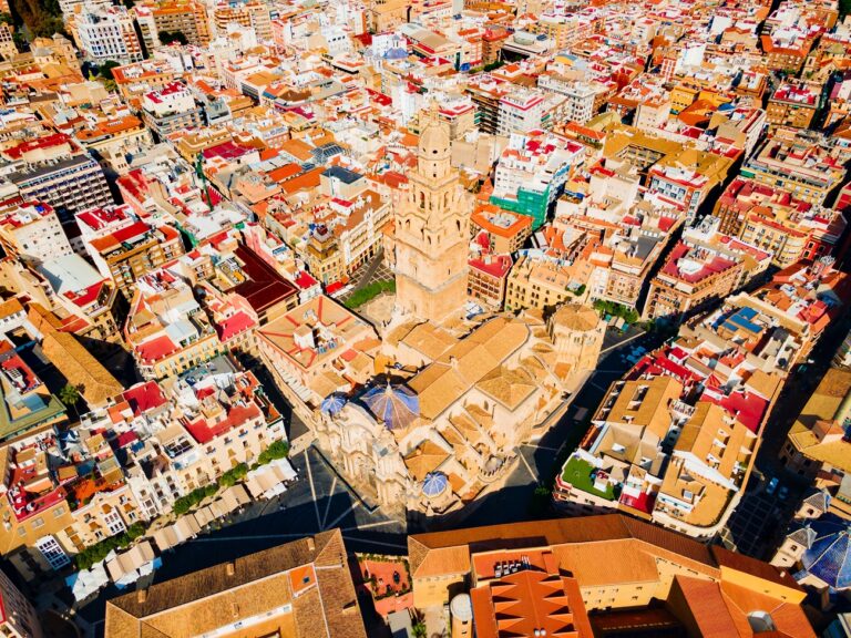 Spanyolország kevésbé ismert városa, ahol novemberben is 21°C várja az utazókat