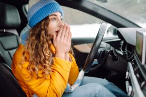 Rejtett gomb az autóban – így spórolhatunk a fűtésen télen