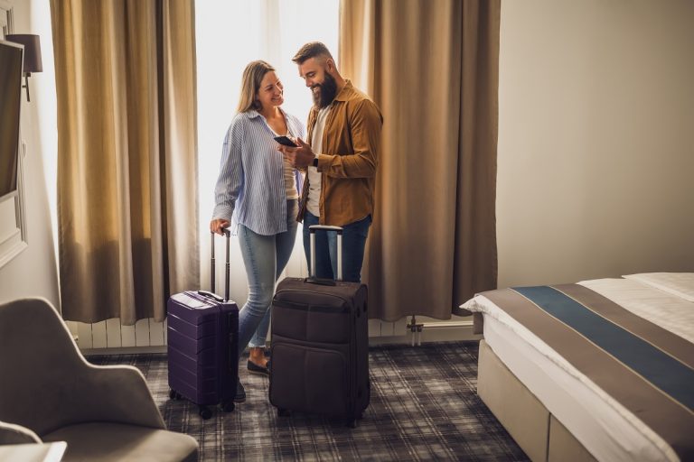 Ezzel az egyszerű módszerrel kerülhetőek el az ágyi poloskák a hotelszobában