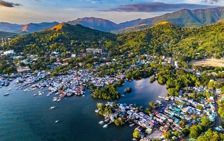 Hatalmas erejű földrengés csapott le pénteken