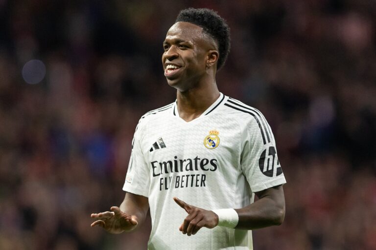Vinícius Júnior újra mosolyog, de a jövője Madridban sosem volt ennyire bizonytalan