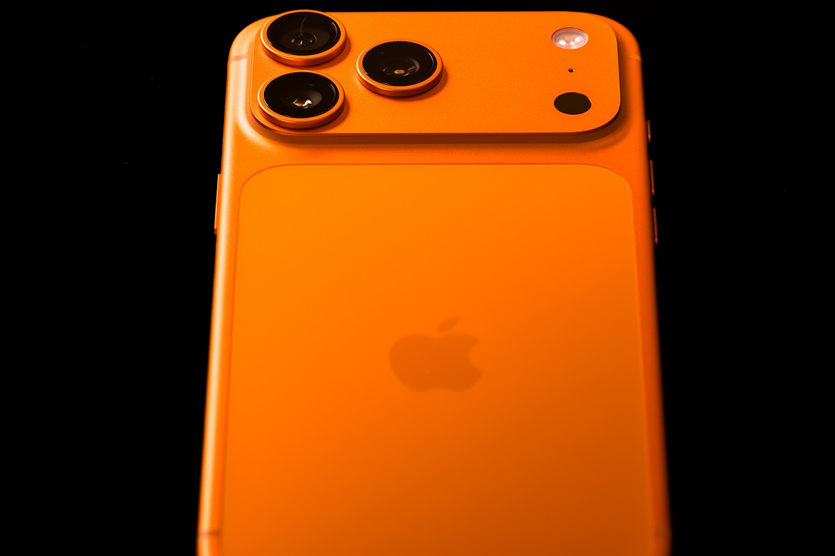 Sürgős figyelmeztetést adott ki az Apple – akinek iPhone-ja van, gyorsan frissítsen