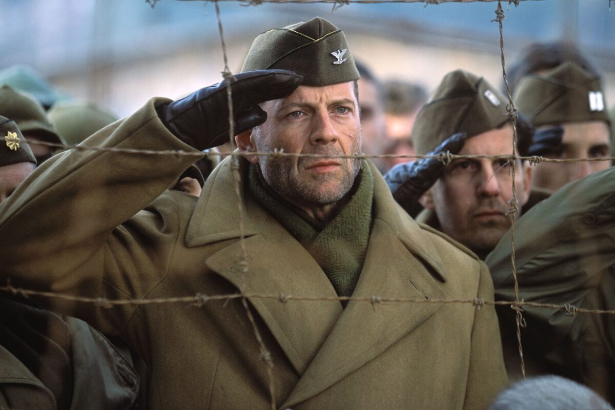 Bruce Willis elfeledett második világháborús filmje