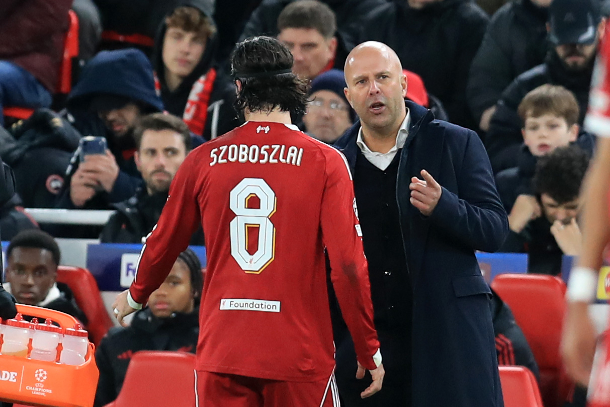 Egyetlen lépésre lehet attól a Liverpool, hogy kirúgja Arne Slotot