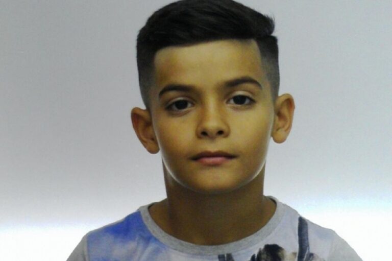 Azonnali segítségre van szükség – eltűnt egy 13 éves fiú Budapestről, keresik a rendőrök