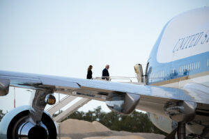 Az USA elnöknek rendkívüli bejelentésére virradtunk