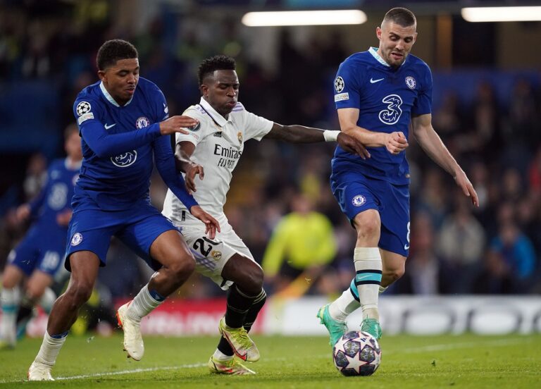 Óriási összeget tehet le az asztalra a Chelsea Vinícius Júniorért