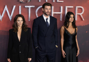 Ez az 5 új Netflix-sorozat tartja a legnagyobb lázban a magyarokat jelenleg