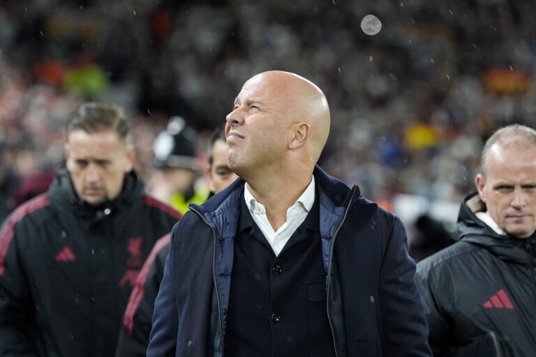 Arne Slot a Liverpool súlyos veresége után nem jelent meg a díjátadón