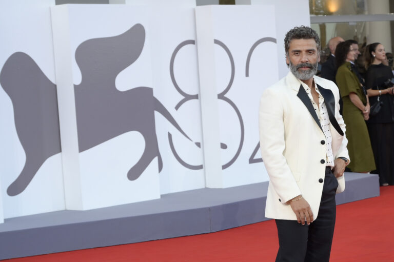 Érdekes dolgok derültek ki a Netflix legújabb filmjéről, ami egyelőre tarol a toplistákon