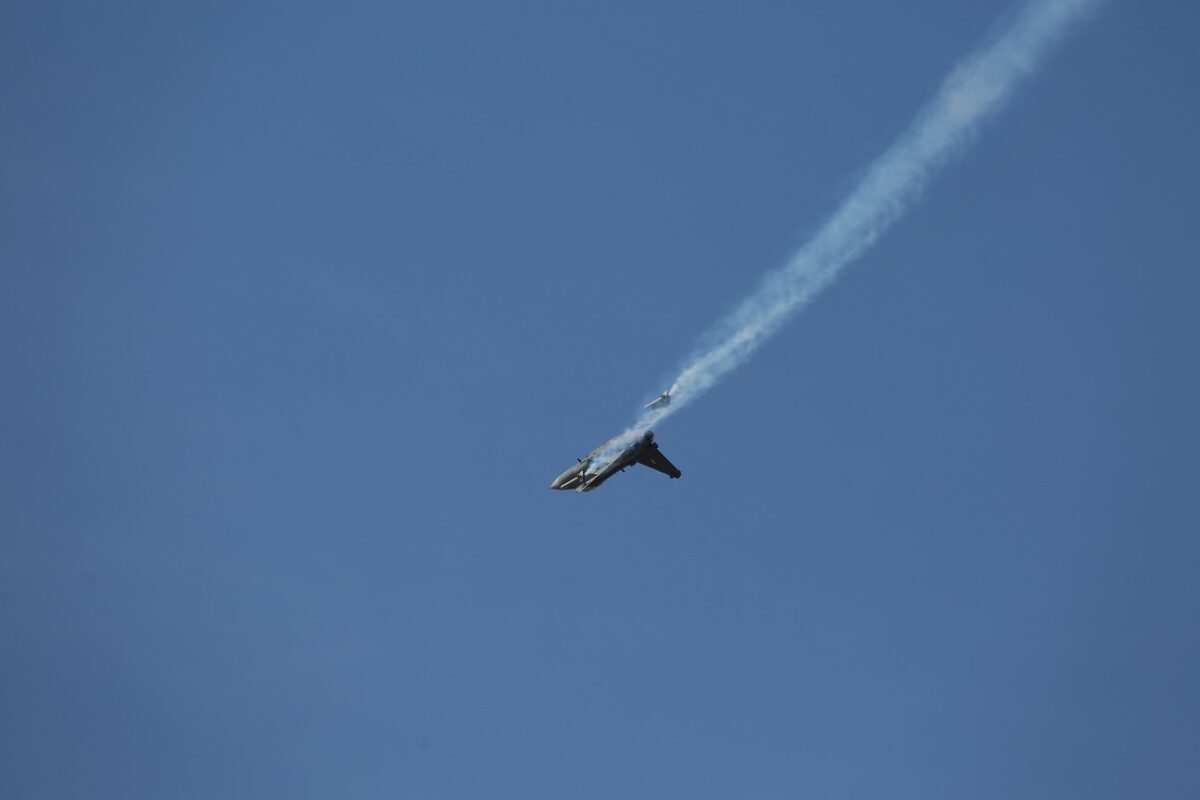 Meghalt a pilóta a dubaji légibemutatón történt vadászgép-balesetben