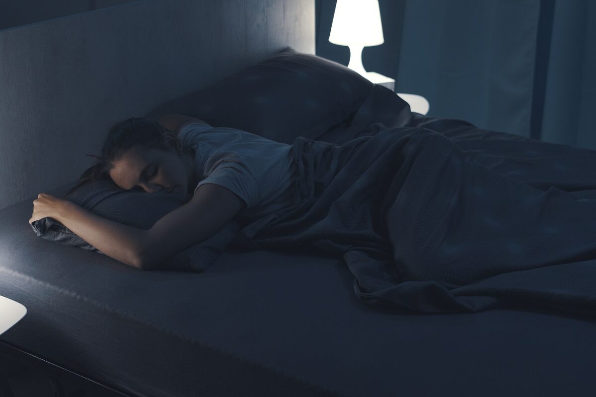 Orvosi figyelmeztetés – miért ne aludjunk hason