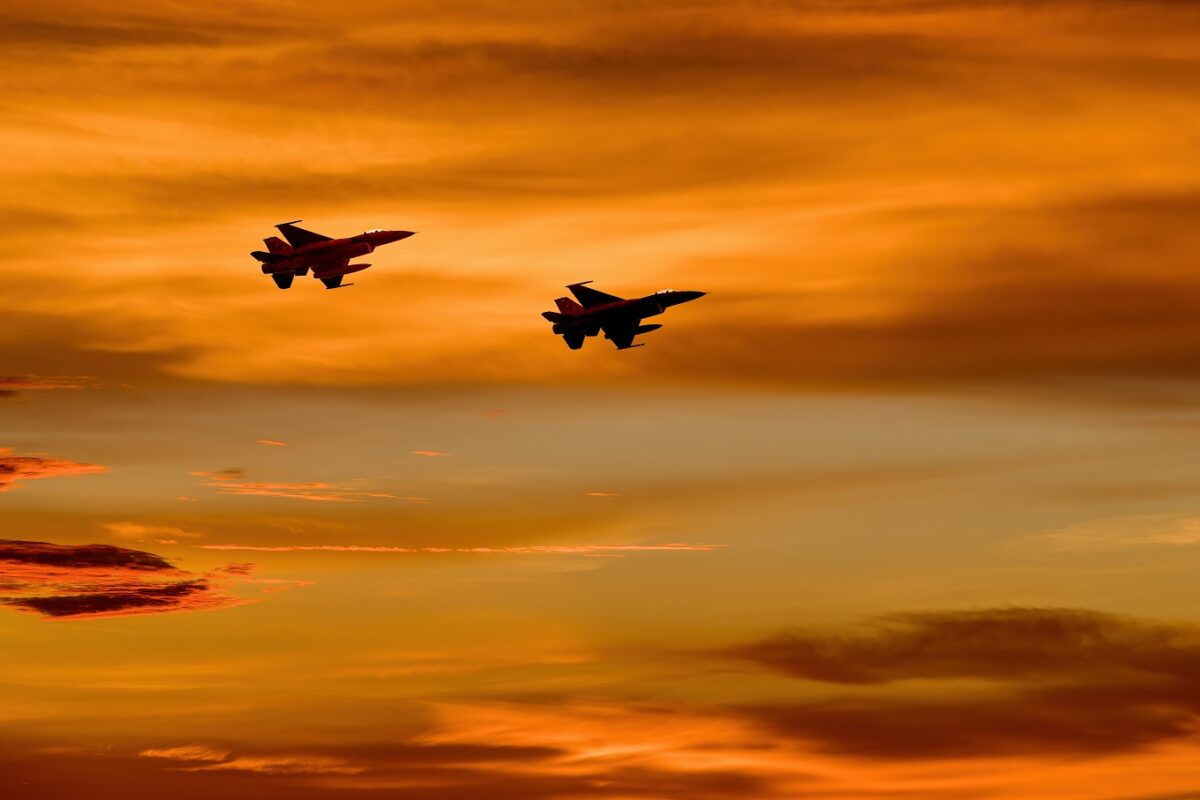 Riasztást kapott az amerikai légierő – azonnal megindultak az F-16-os vadászgépek