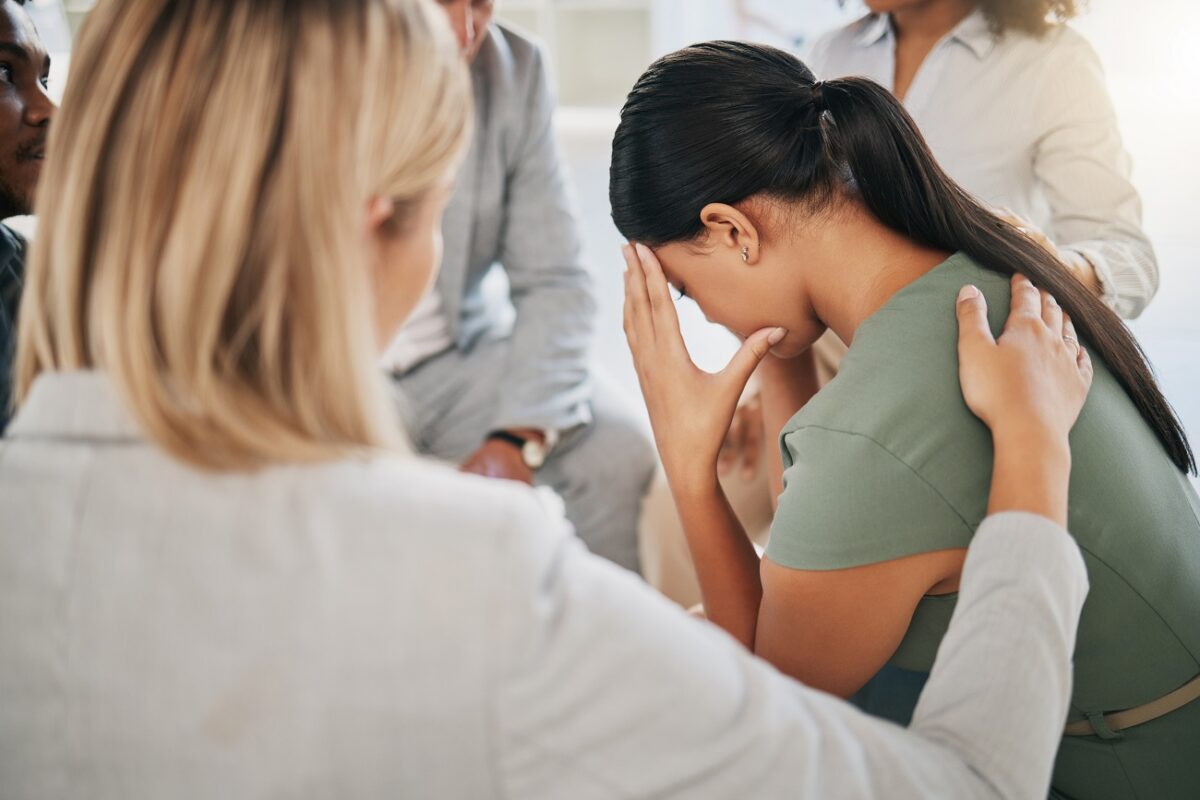 Egyedül akar gyászolni a nő a sikertelen lombikprogram után, a férj azonban közbeszólt