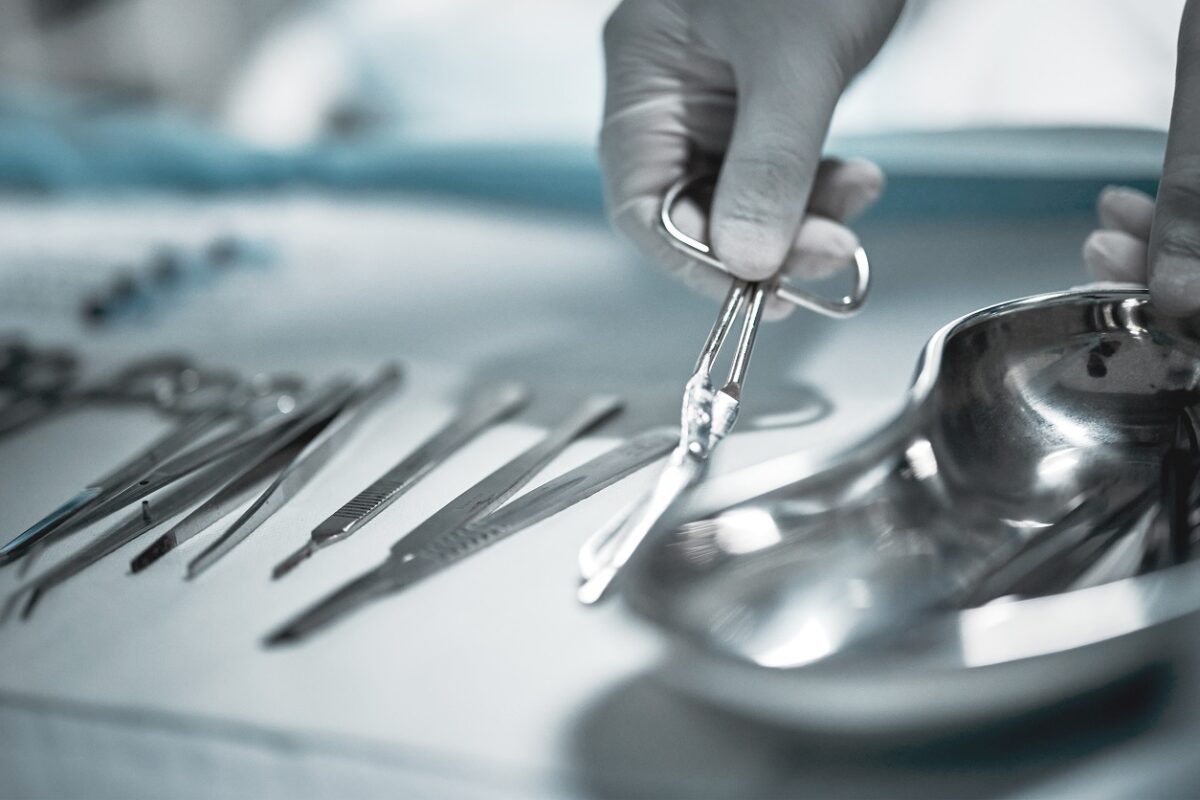 Az esküvő előtt derült ki, hogy a fiatal menyasszonynak agydaganata van