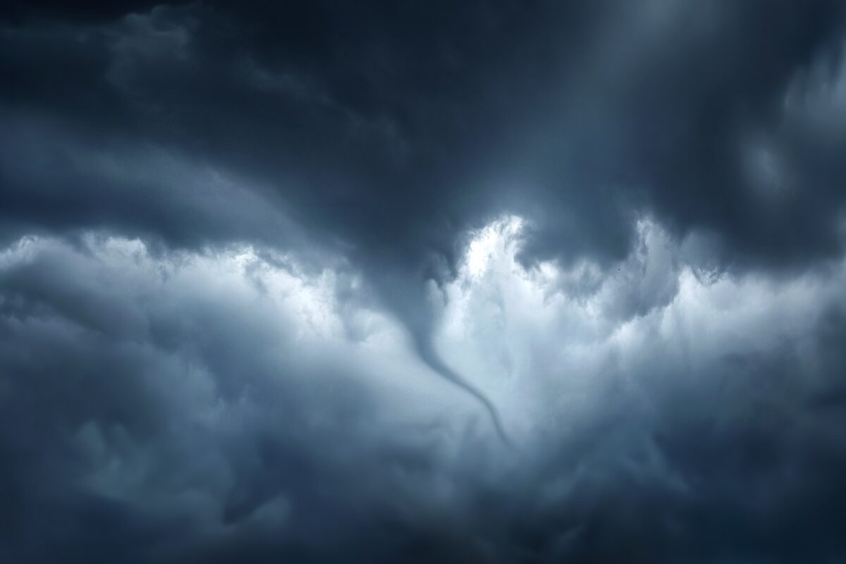 Óriási tornádó csapott le Mallorca partjainál – videón a félelmetes jelenség