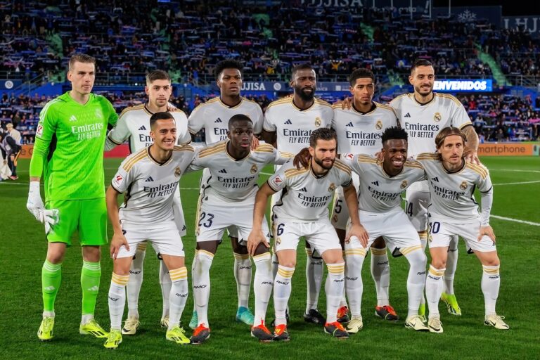 Vinícius jövője bizonytalanná vált a Real Madridnál – 3 Premier League‑óriás kész ajánlatot tenni érte