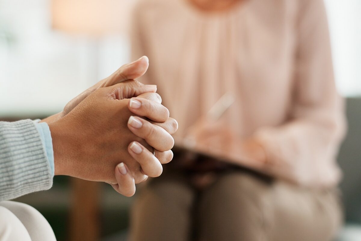 Súlyos bűncselekményre készülhet egy nagymama – az anya megtagadta az anyakönyvi kivonat átadását