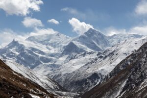 Már drámai a helyzet, nem találnak hét hegymászót