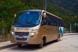 A világ leghosszabb buszútja – 6 276 kilométer 5 nap alatt