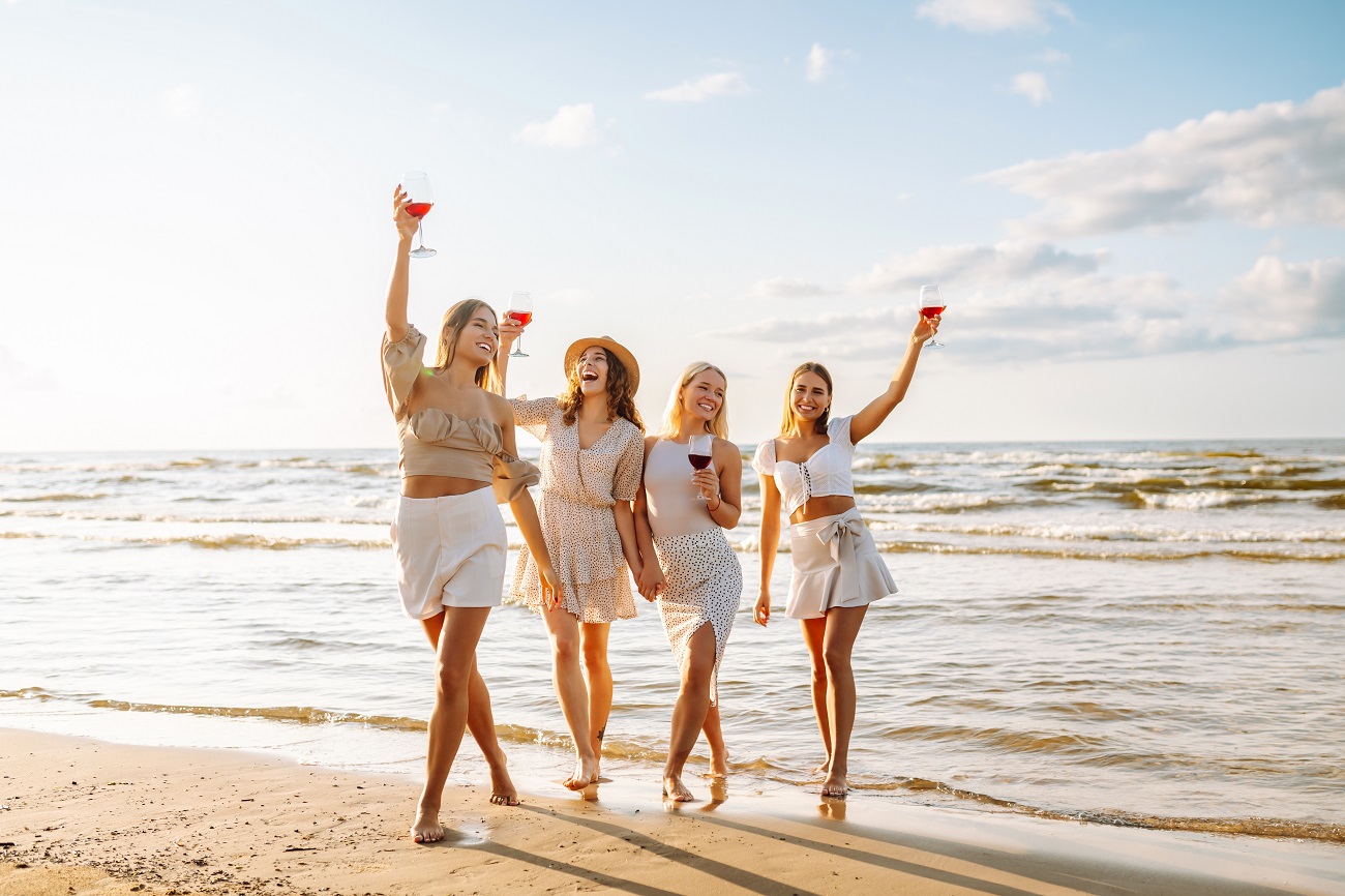 Egy várandós nő dilemmája – hogyan mondja le a lánybúcsút