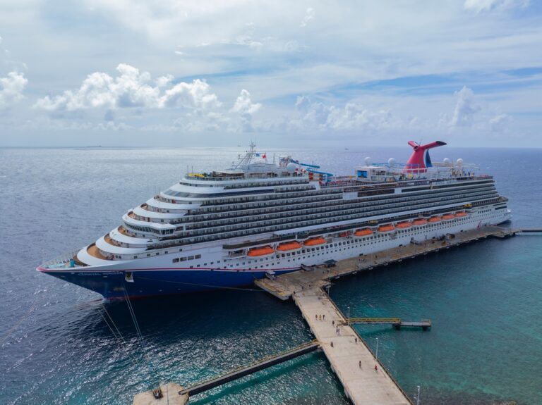 Milliók várják a válaszokat a 18 éves Anna lesújtó halála után