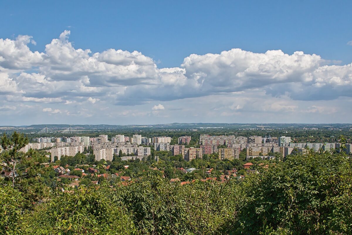 Budapesten átlagosan már 61 nap alatt elkelnek a panellakások