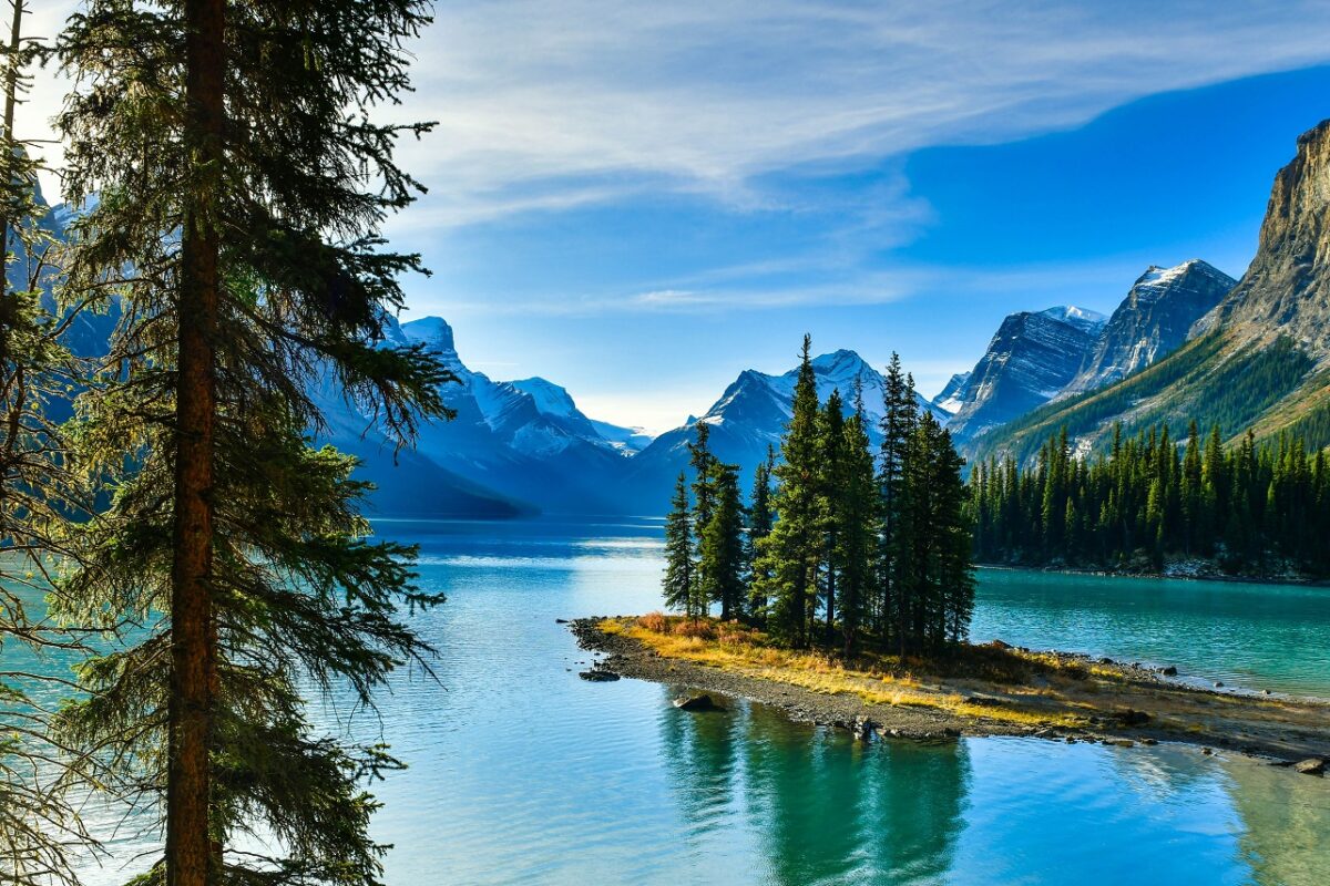 A gyógyító sziget, ahová csak a hegyek népe léphet