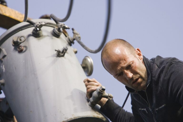 Jason Statham legőrültebb akciófilmje 16 év után streaming-szenzáció lett