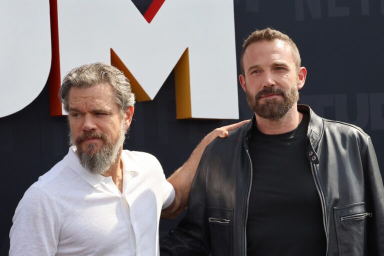 Ben Affleck és Matt Damon új közös filmje januárban debütál a Netflixen