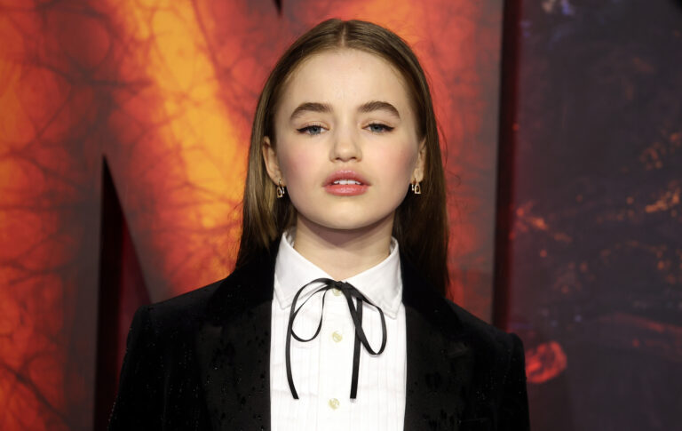 Hirtelen a Netflix sci-fijének új sztárja lett, óriási az érdeklődés körülötte