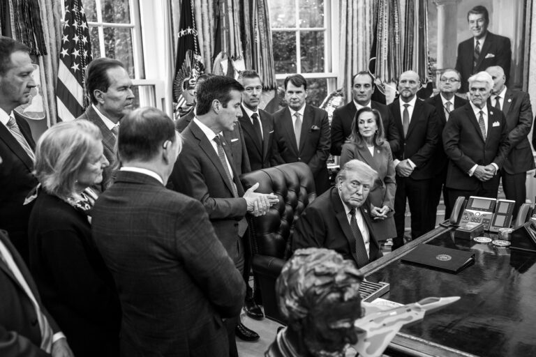 Furcsa dolgok szivárogtak ki az amerikai kormányról Észak-Korea kapcsán