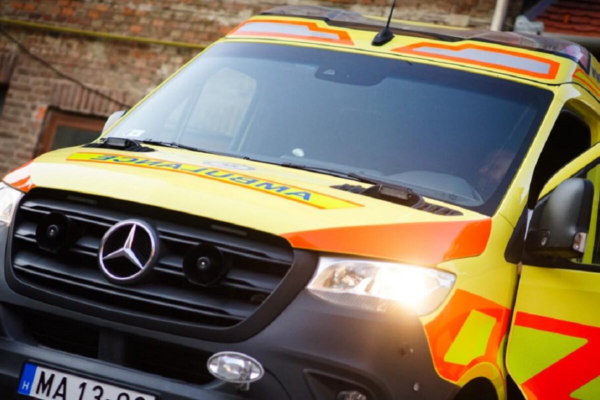 Azonnali közleményt adott ki az Országos Mentőszolgálat a szilveszteri őrület miatt