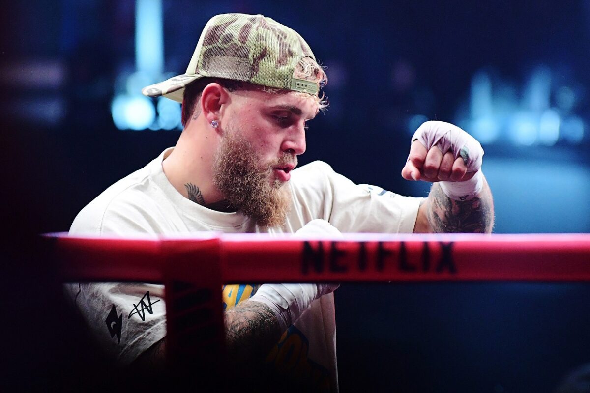 Súlyos sérüléssel került kórházba Jake Paul, miután Anthony Joshua kiütötte
