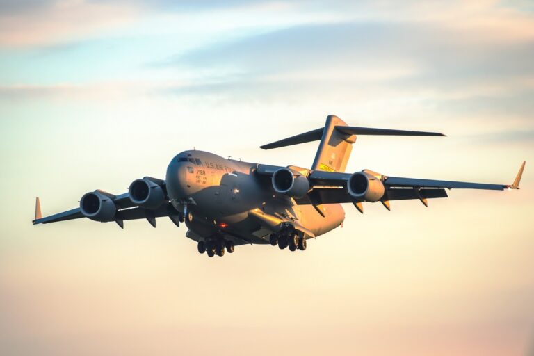 Valami nagyon készül – gyülekeznek az amerikai hadsereg katonai gépei